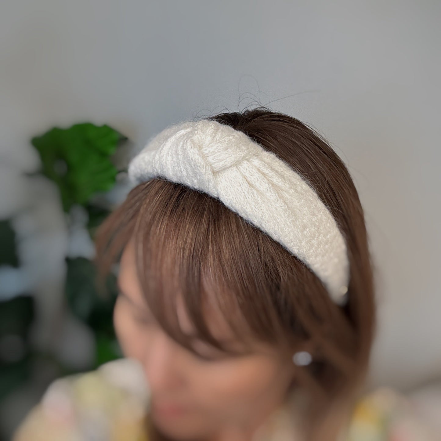 Cabled Knit Knotted Headband-4