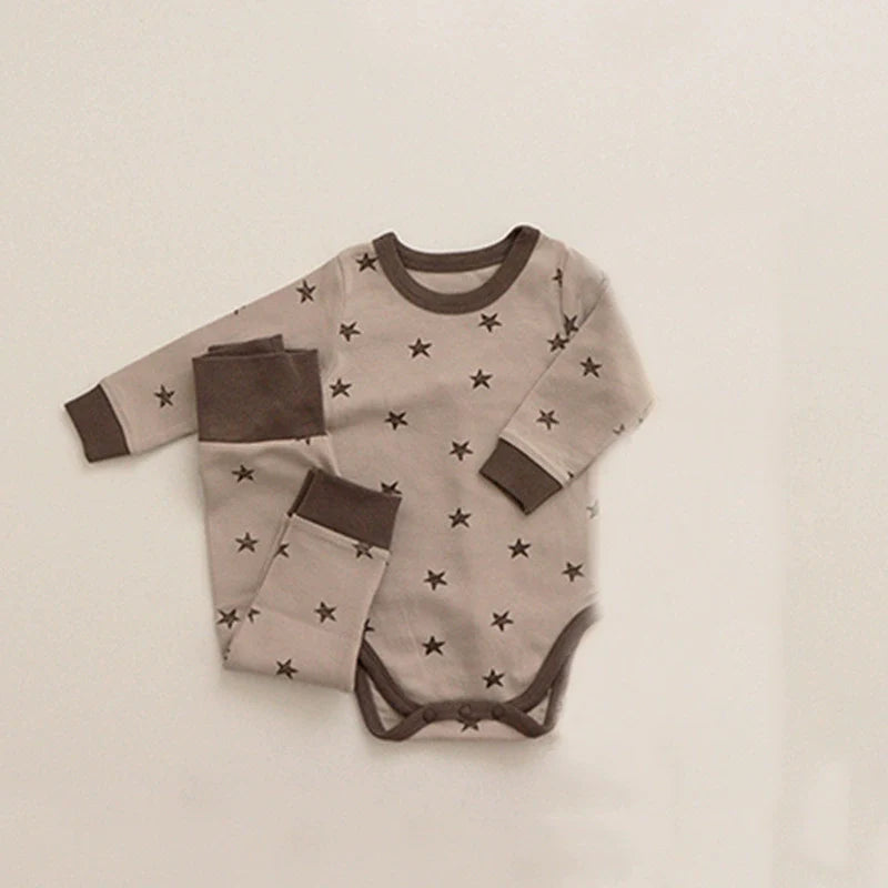 Autumn Arrival Baby Unisex Long Sleeves Star and Moon Pattern Crew Neck Onesies, Pants and Hat Sets-1
